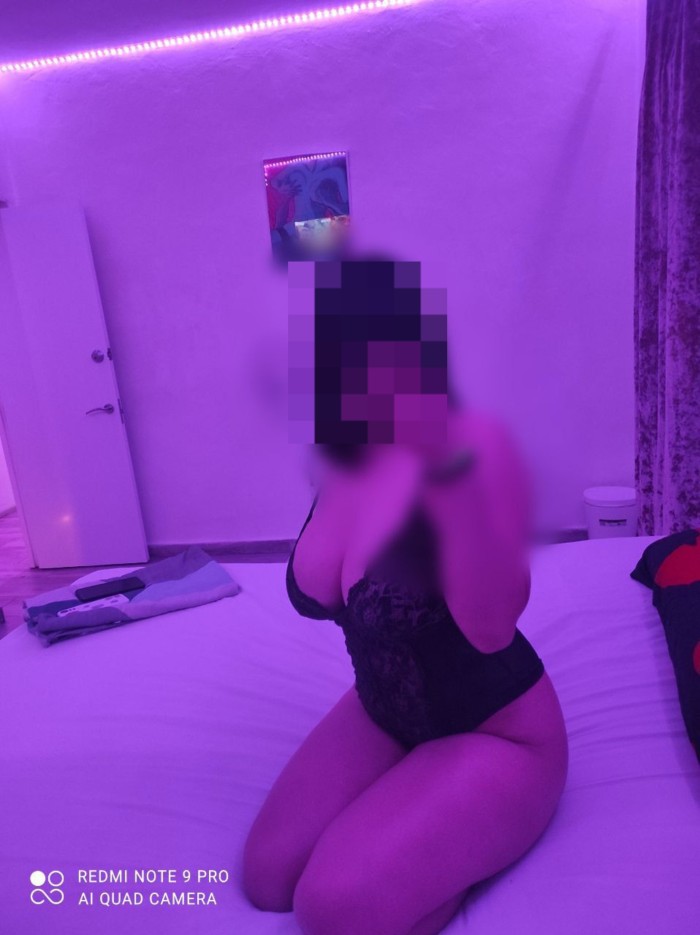 VENEZOLANA CALIENTE IMPLICADA FIESTERA 24HRS