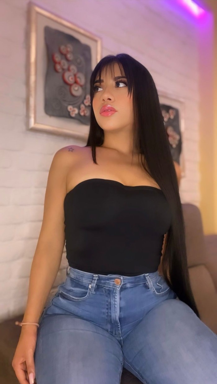 SEDUCTORA Y ENCANTADORA