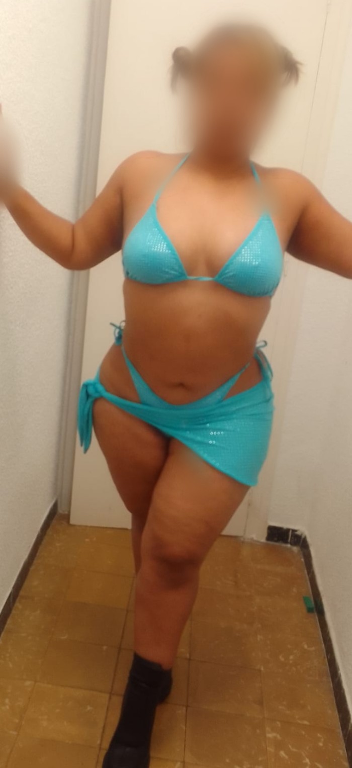 VALENTINA CURVY PURO HOTT LLAMAME CUANDO QUIERAS