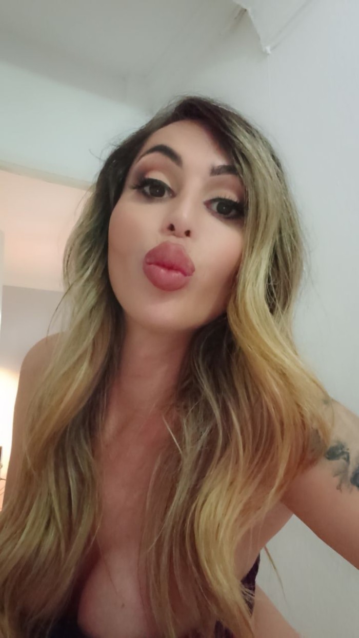 Edurne malagueña solo videollamadas packs videos