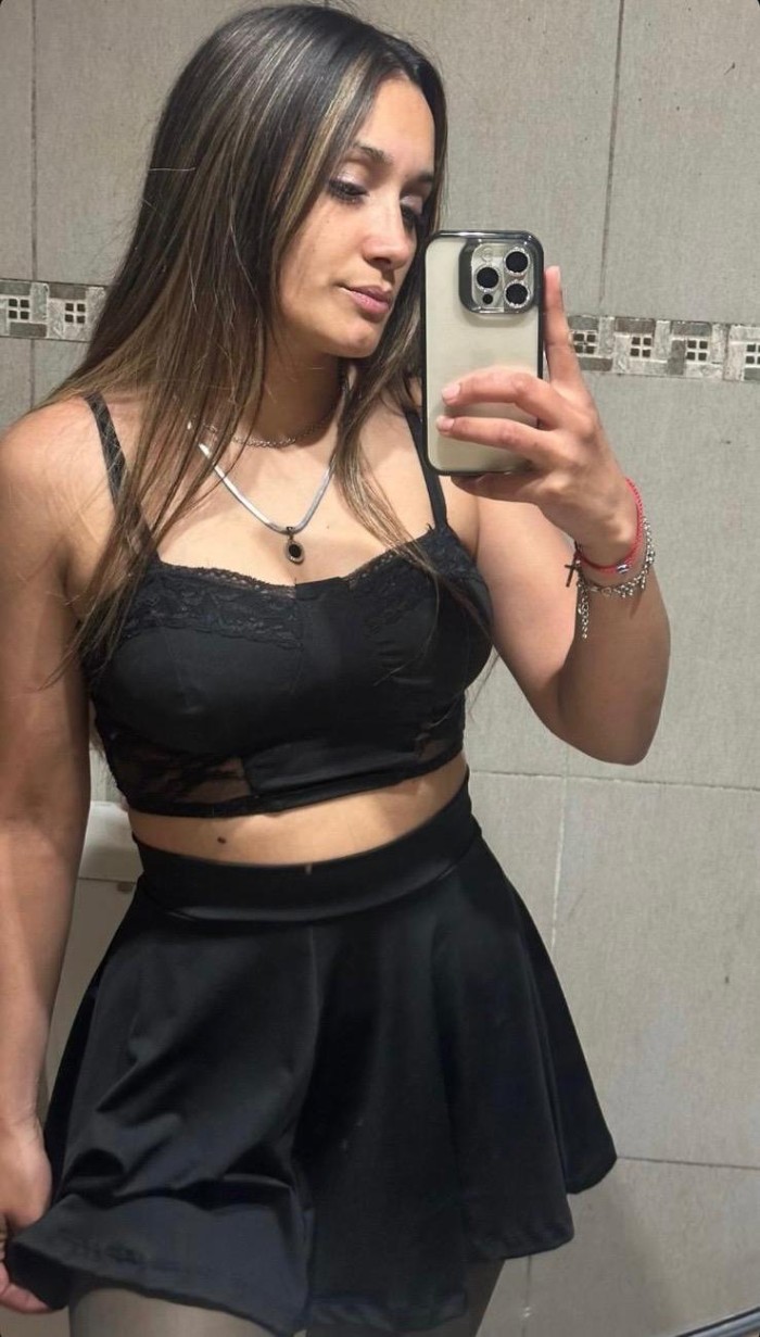 CARIÑOSA LATINA 24 AÑOS MADRID