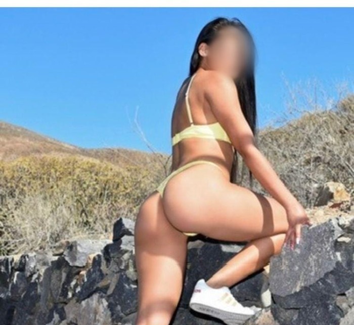 SENSUAL MORENAZA NUEVA EN MADRID MUY CACHONDA