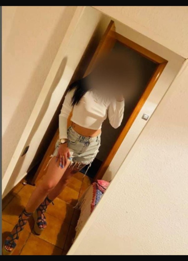 Chica joven y guapa Un Espectáculo la mejor follada de tu vida