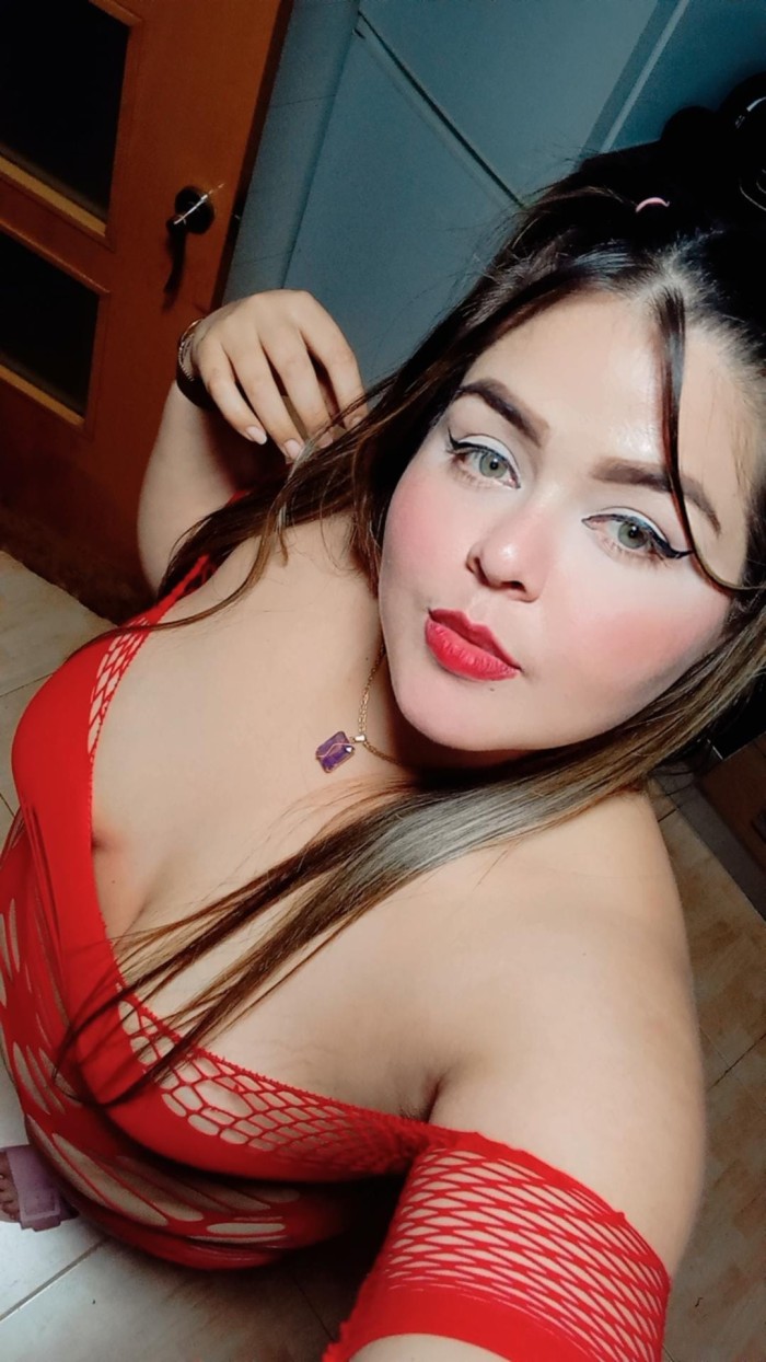 UNA CHICA SENSUAL,ARDIENTE E INIGUALABLE