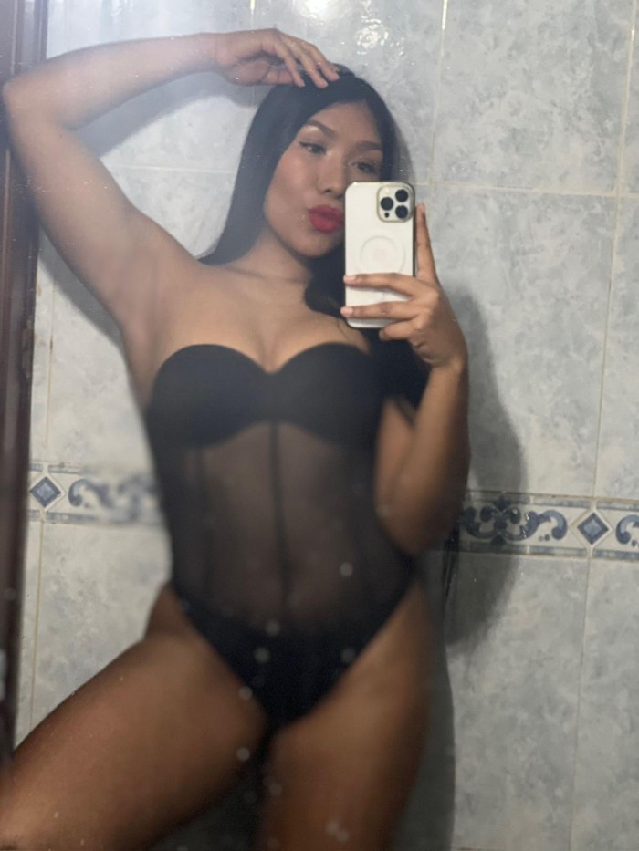 MORENITA COLOMBIANA