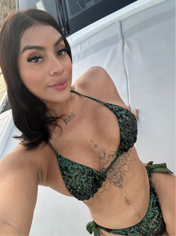 Hermosa Trans jovencita con cuerpo lindo y con buenas energías para ti