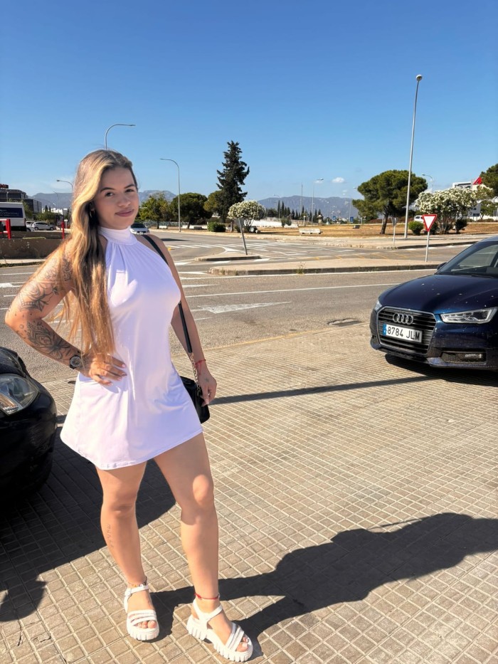 RUBIA ABIERTA DE MENTE FIESTERA – GANDIA