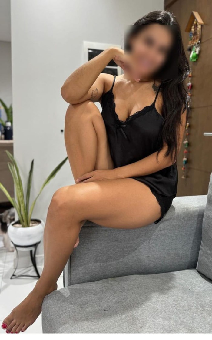 EVA MASAJISTA SENSUAL ARDIENTE EN ROCHAPEA