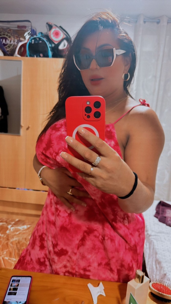 ENCANTADORA BELLA  Y ATREVIDA!! 641120076