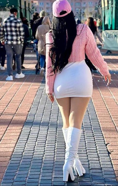 Chica jovencita en tu ciudad