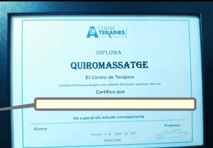 QUIROMASAJISTA TITULADA.MASAJE FINAL FELIZ TERRASSA 30€