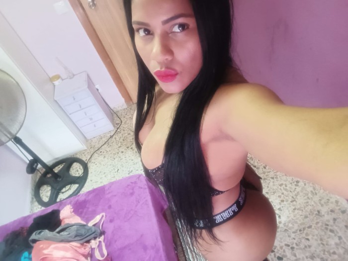 Leidy mi cariñosa colombiana