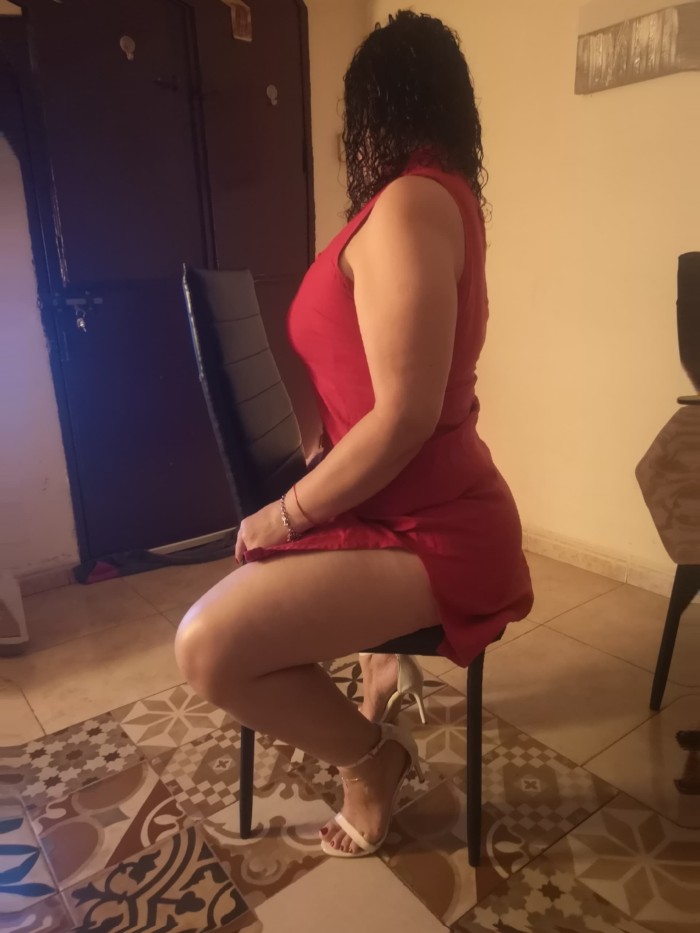 MUJER SENSUAL LATINA INDEPENDIENTE EN CÓRDOBA