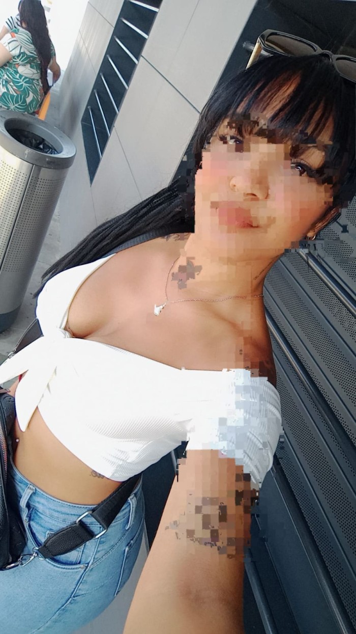 CAMILA   BELLA , TIERNA Y SENSUAL 24 HORAS  EN MAT