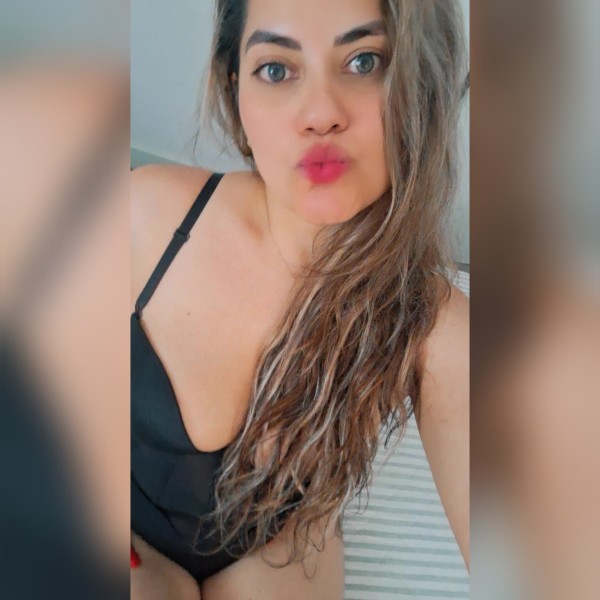 Luciana Latina en tu zona