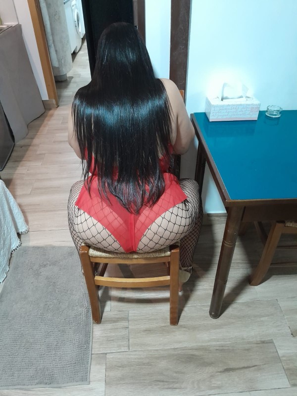 Tu linda latina chica madura nuevo en la zona esperando para cumplir te tu