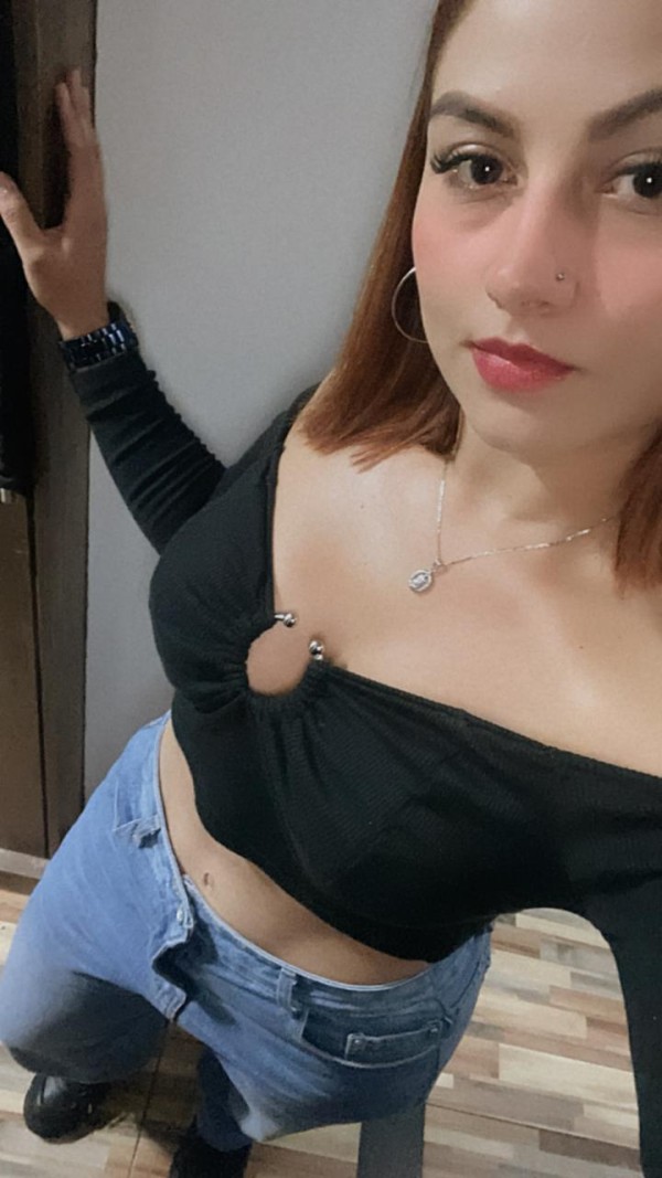 Soy una linda y juguetona joven con ganas de ti..