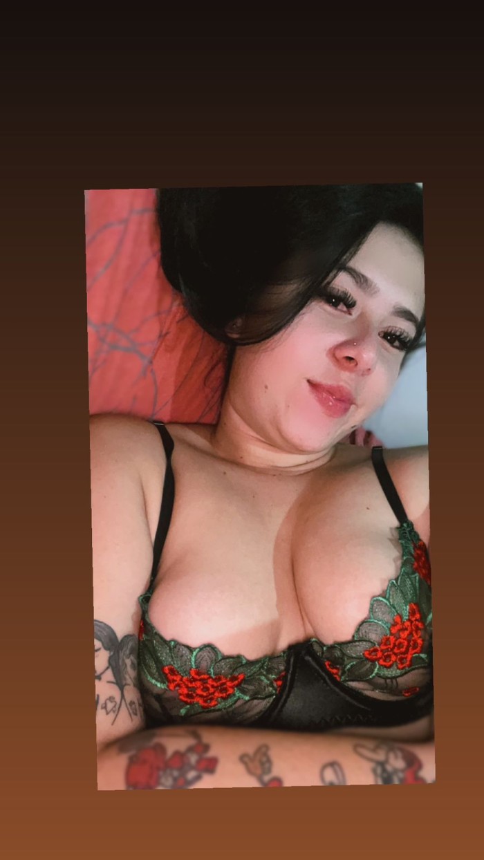 UNA DELICIOSA TEEN RECIEN LLEGADA A HUELVA CAPITAL