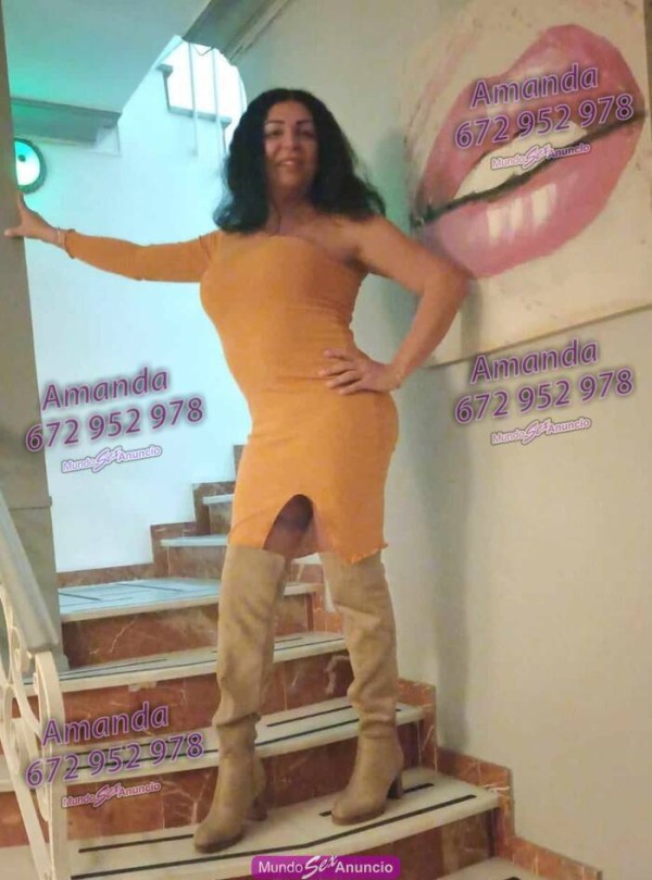 TRAVESTI MORENAZA FIESTEIRA CLAVADORA JUGUETONA