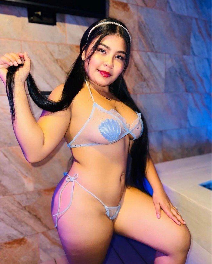 Una debutante escort bien golosa