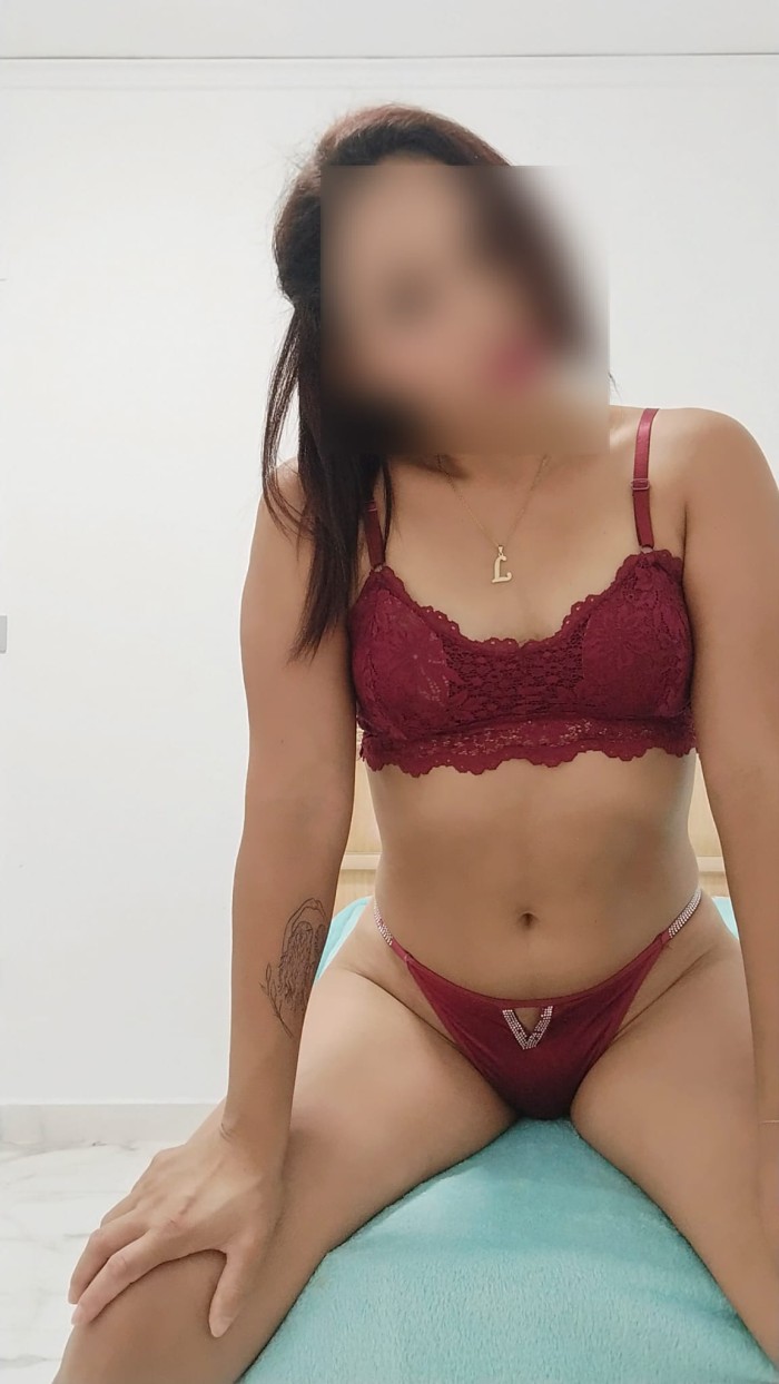 SALIDAS LAS 24 HORAS Latinas en Gandia playa, 2 chicas 150€ una hora