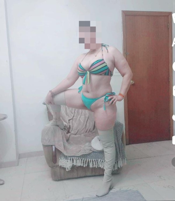 Hola mis amores .Soy Lucía Una latina  super Guapa,cariñosa