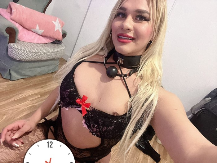 Oriana 23 años chica TRANS Sexy y SENSUAL