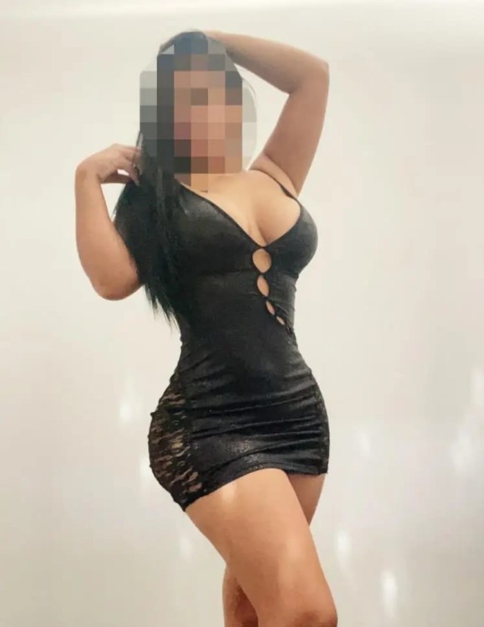 Novedad Latina VIP fogosa dispuesta para ti llamam