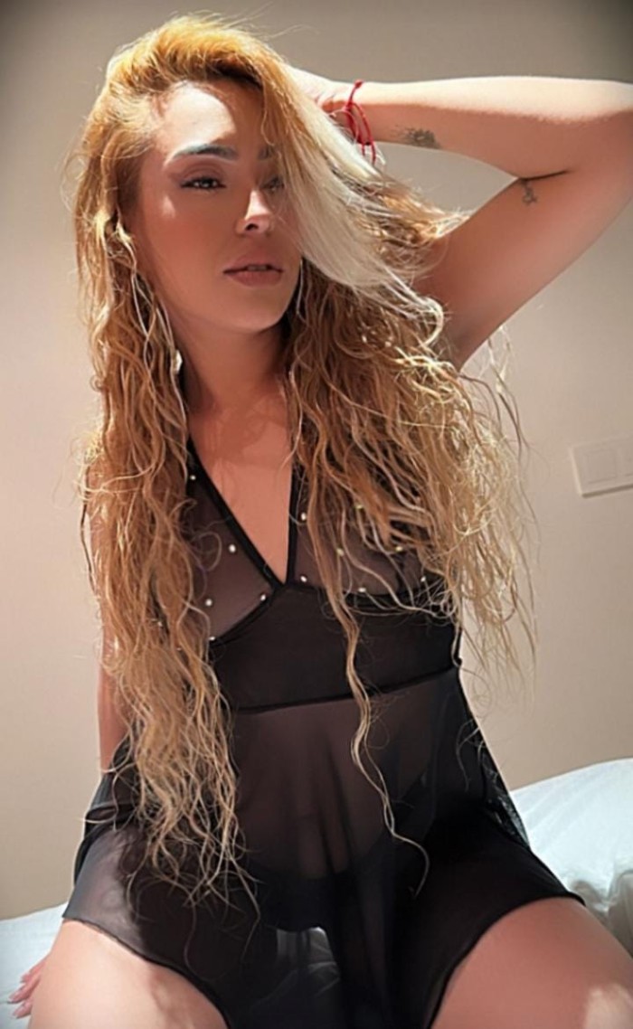 RUBIA PRECIOSA NOVEDAD EN CALELLA SEXO A TOPE