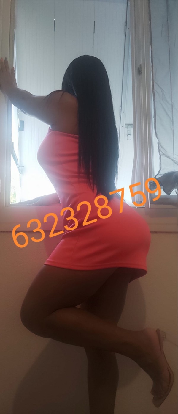 ESCORT DELGADA ,EXPERTA EN HACERTE PASAR LINDOS MOM