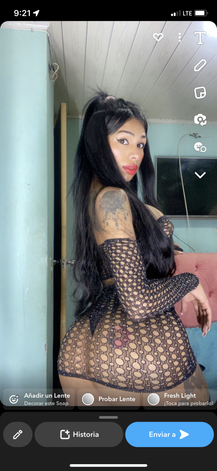 Sexy femenina trans nueva