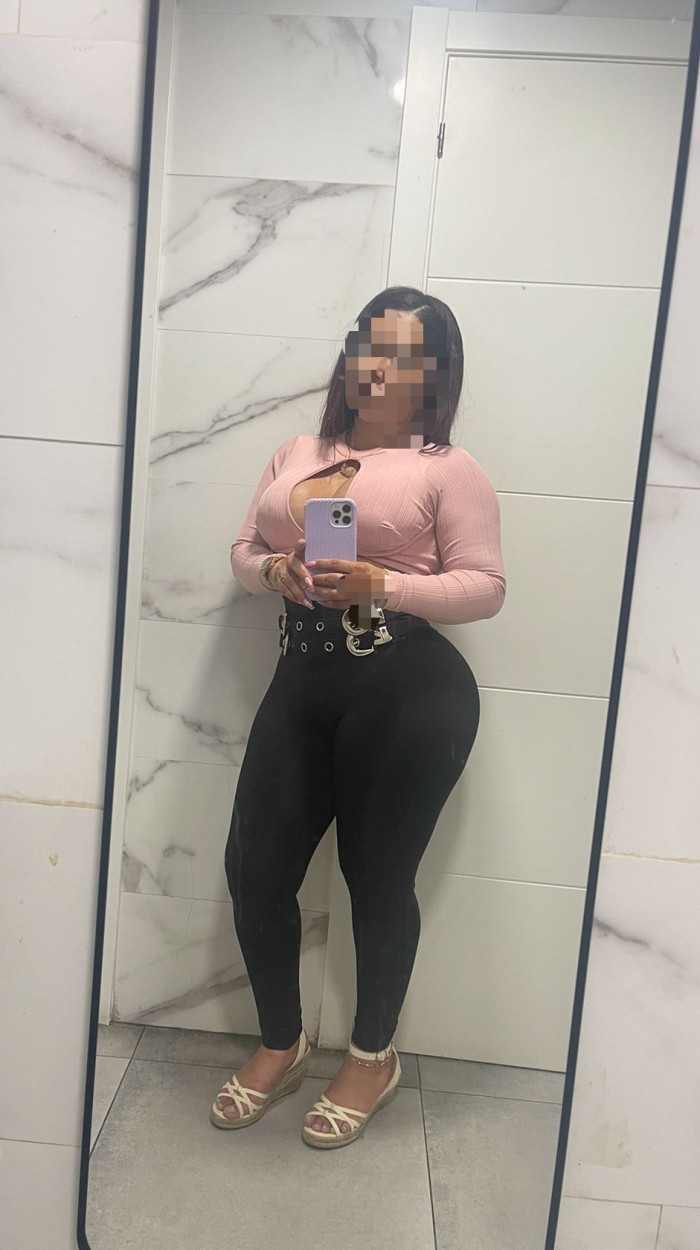 MUÑECA CON BUENAS CURVAS QUIERE PLACER 24H