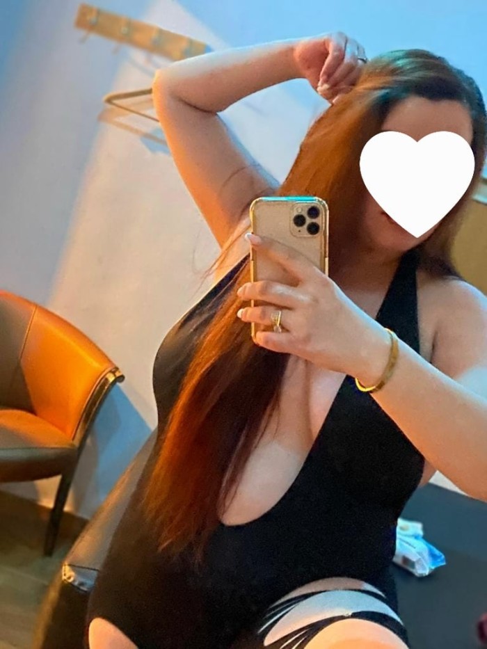 Nuria una escort super encantadora!!