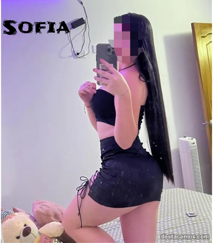 GUAPISIMA DE ATRACTIVA JOVENCITA SOLO SALIDAS