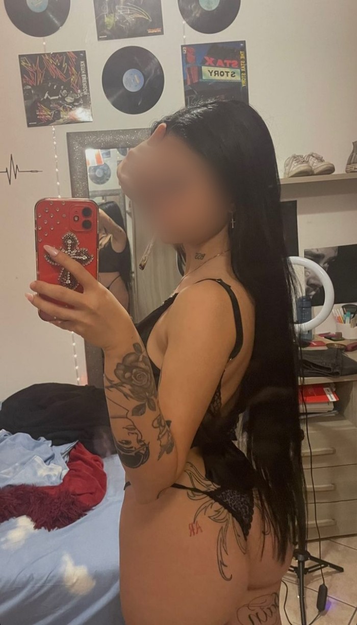 CHICA NUEVA EN PONFERRADA