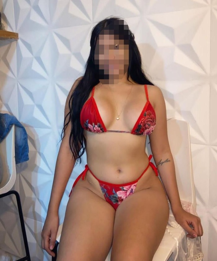 Hermosa colombiana trato de novios sin prisas