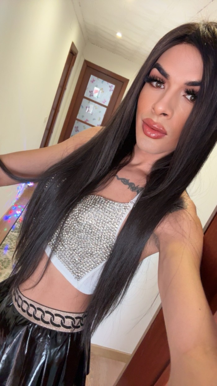 FERROL FERROL TRANZ JOVEN DISPONIBLE LAS 24HR  POLLONA 20 cm