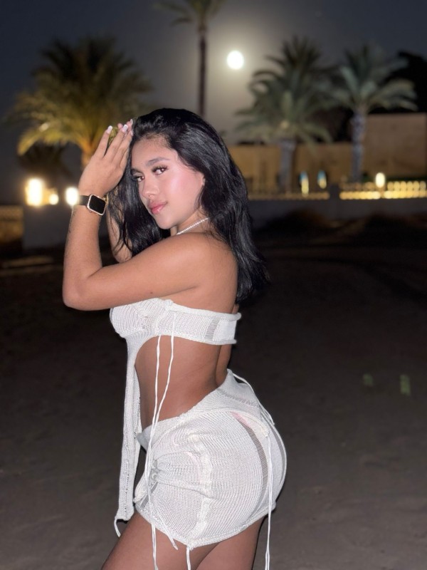 Nueva en Denia, soy Tatiana tengo 18 años Deliciosa jovencita te haré disfr