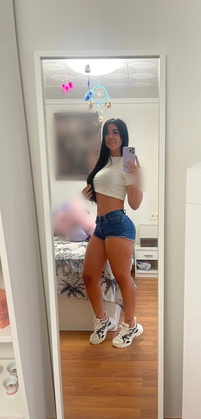 Mamasita colombiana sensualidad pura