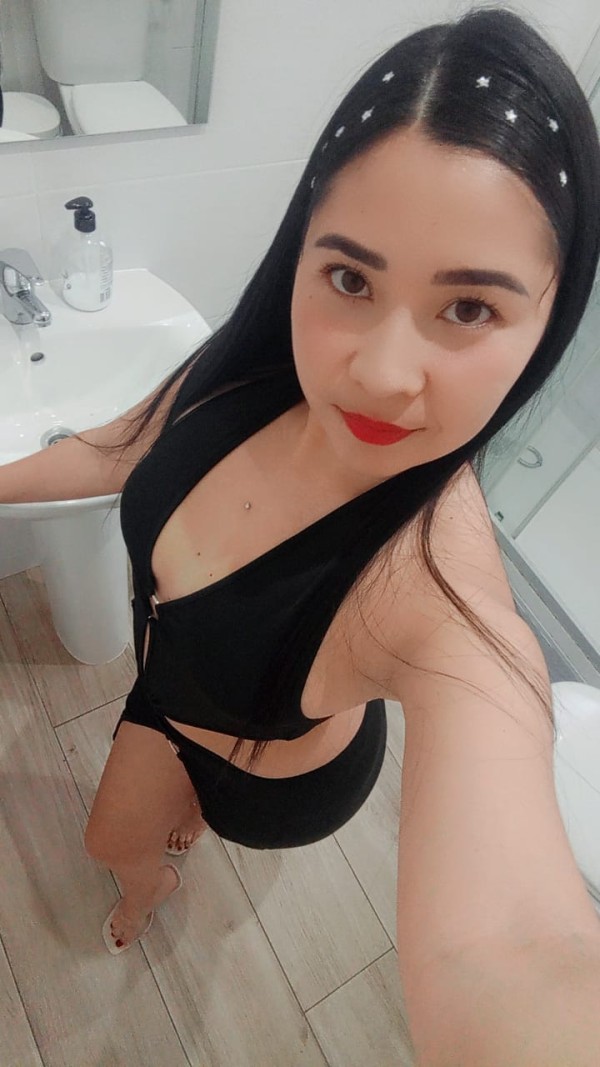 TU CHICA IDEAL JOVENCITA  23 AÑOS ESPECTACULAR// S