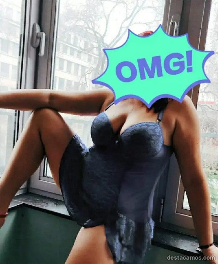 Mujer guapa 60 años gordita sexi simpática