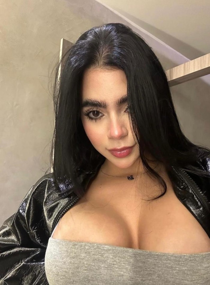 COLOMBIANA MUY CARIÑOSA