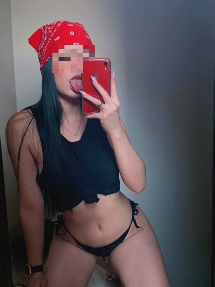 LANA MORENA DELGADITA, DOMICILIOS PACK DE HORAS Y FIESTERA