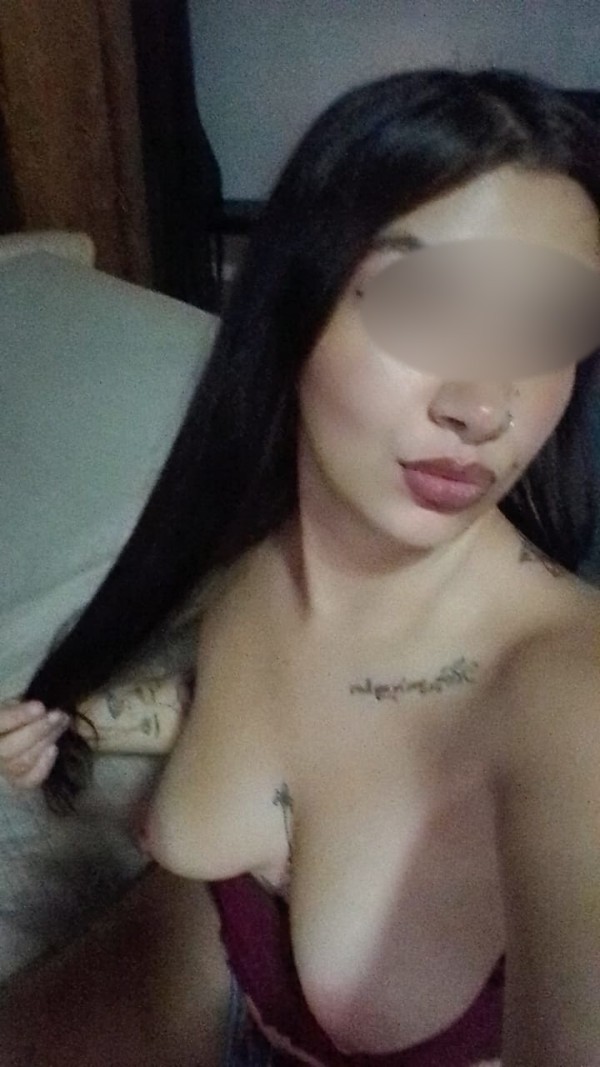 Ahinoa, 22 años, Dulzura Española en Aguadulce, Almería