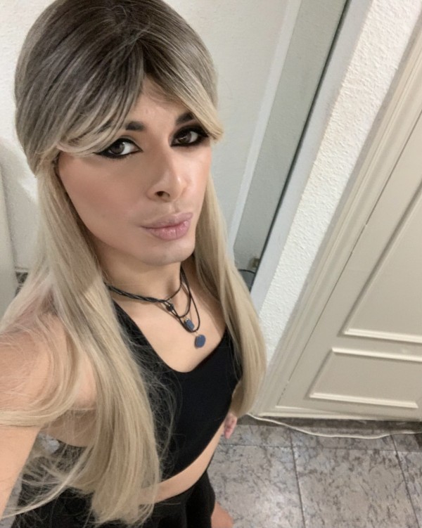 ALEJANDRA LINDA JOVENCITA TRANS RUBIA SEXY CALIENTE