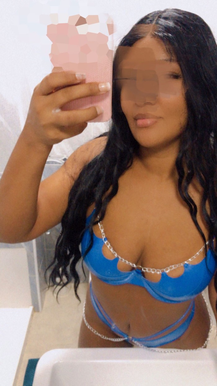 Dominicana con curvas de diosa 24 horas las palmas