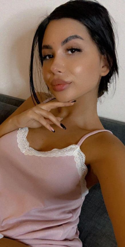 Soy Alina nueva  morena  en Benidorm