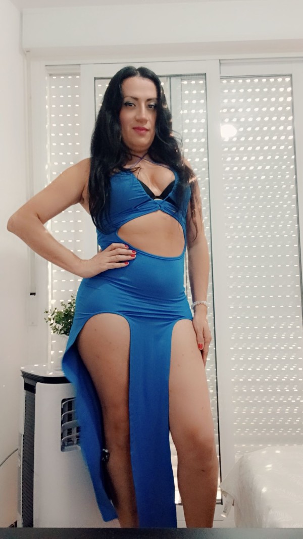 Ivon trans fiestera y muy completa disponible 24 h