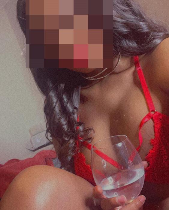 Colombiana hermosa y cariñosa nueva en la zona