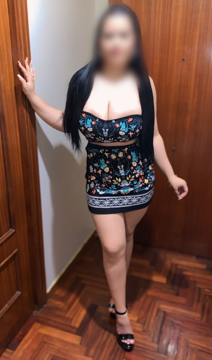 VALENTINA ESPECTACULAR JOVENCITA PARAGUAYA